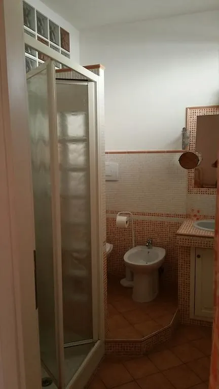 Alojamento de Acomodação e Pequeno-almoço Bella Roma Domus Acomodação com café da manhã