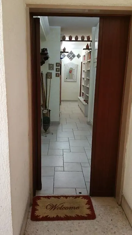Bella Roma Domus Acomodação com café da manhã 3*,