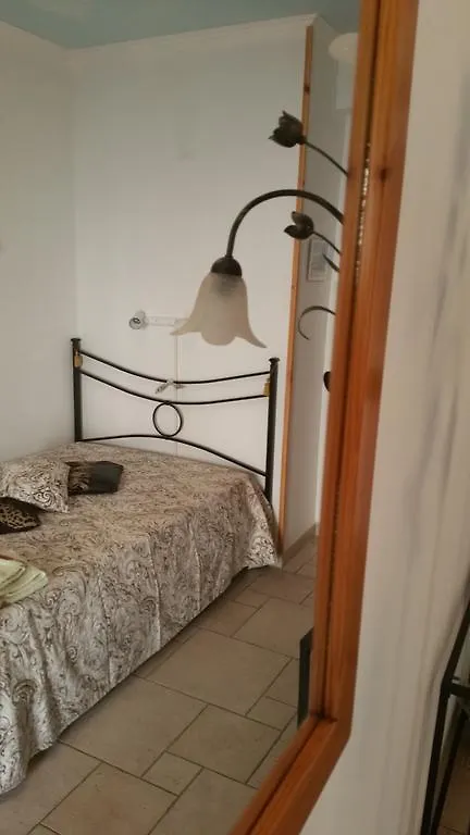 *** Alojamento de Acomodação e Pequeno-almoço Bella Roma Domus Acomodação com café da manhã Itália