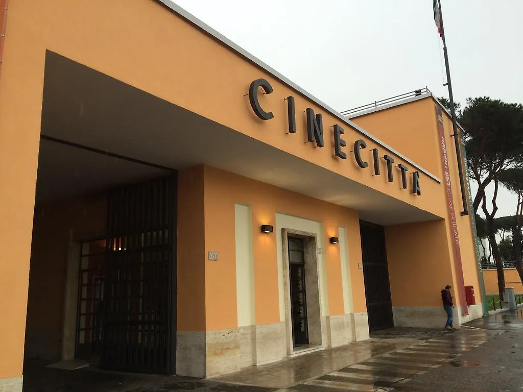 Alojamento de Acomodação e Pequeno-almoço Bella Roma Domus Acomodação com café da manhã