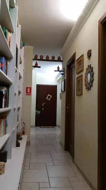 Bella Roma Domus Bed & Breakfast