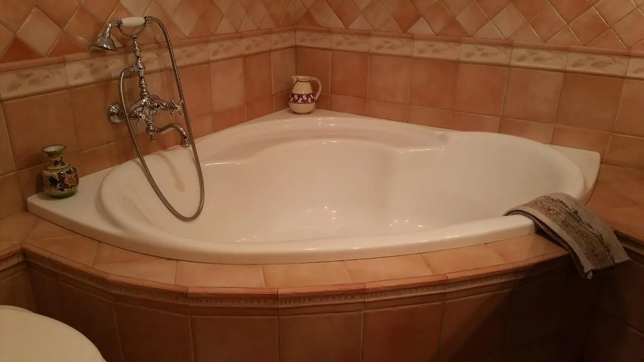 Bella Roma Domus Bed & Breakfast